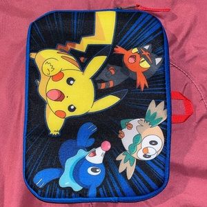 Pokémon Pikachu & friends zippered pouch